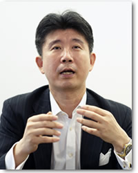 株式会社インテグレート 代表取締役 CEO 藤田 康人(ふじた・やすと)